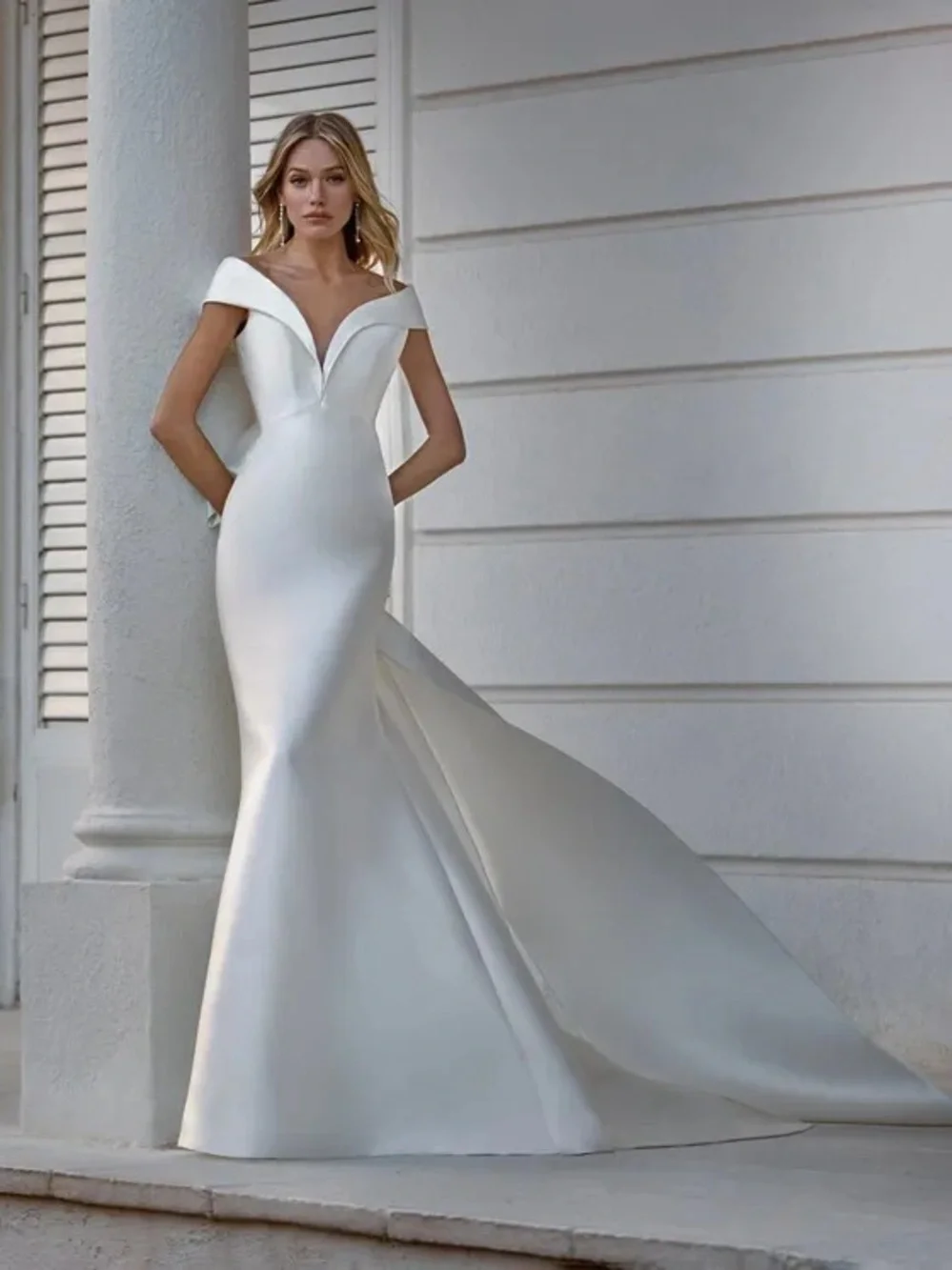 St. Patrick Clarissa Off-Shoulder White Mermaid Dress